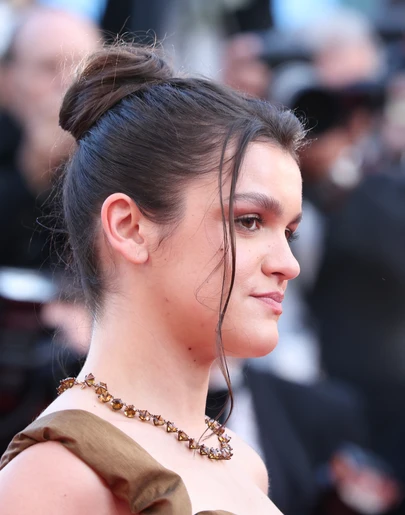 Primer plano de Amaia durante la presentación de 'Amarga Navidad' en Cannes. Primer plano de Amaia durante la presentación de 'Amarga Navidad' en Cannes.