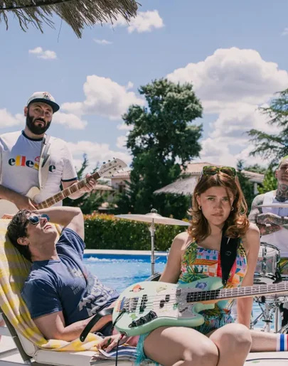 La La Love You en el videoclip de 'A ver quién se duerme ahora' La La Love You en el videoclip de 'A ver quién se duerme ahora'