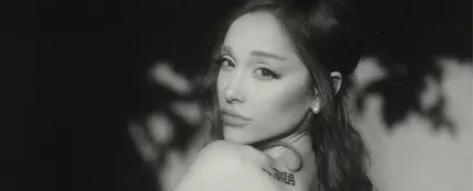 Ariana Grande para la promoción de 'hate that i made you love me' Ariana Grande para la promoción de 'hate that i made you love me'