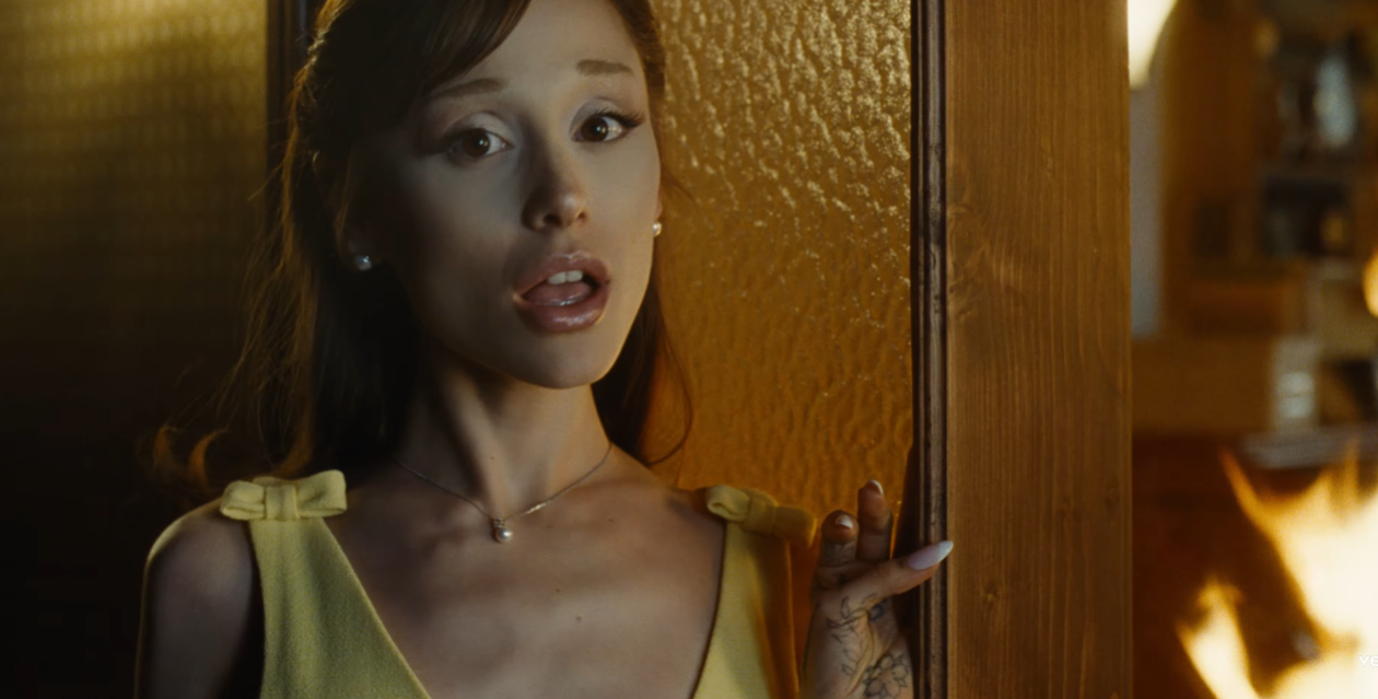Ariana grande en el videoclip de 'hate that i made you love me' Ariana grande en el videoclip de 'hate that i made you love me'