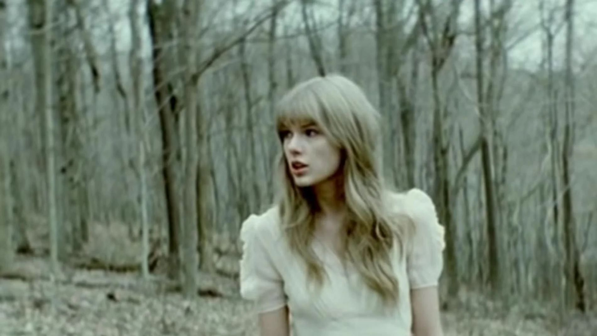Taylor Swift en el videoclip de 'Safe & Sound' Taylor Swift en el videoclip de 'Safe & Sound'