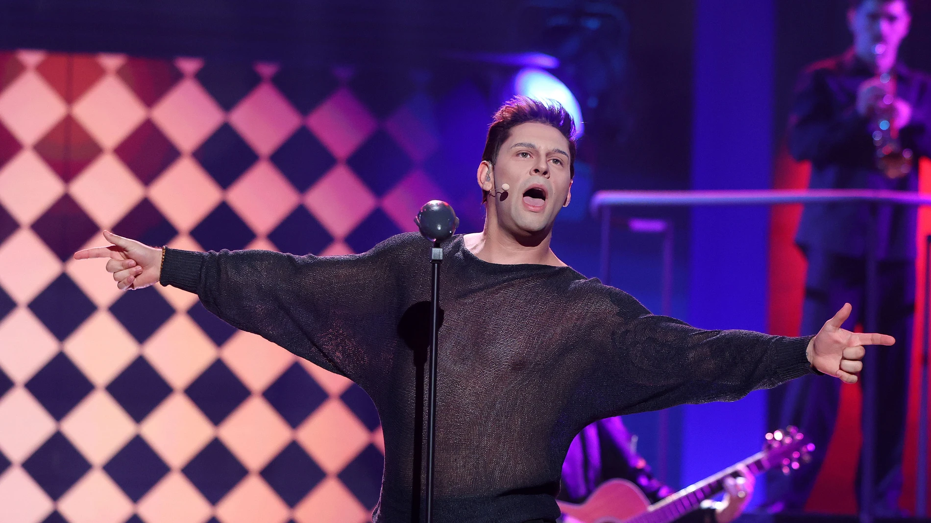 Tu cara me suena, en directo: J Kbello monta la fiesta al ritmo de Ricky Martin Tu cara me suena, en directo: J Kbello monta la fiesta al ritmo de Ricky Martin