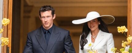 Dua Lipa y Callum Turner se casan en una boda &iacute;ntima en Londres
