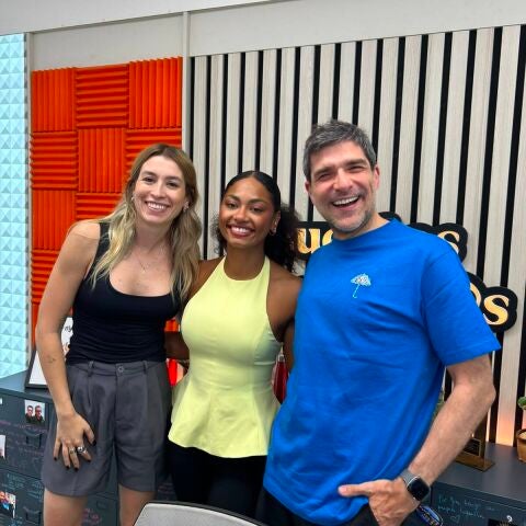 Nia, con Eva Soriano y Nacho García en 'Cuerpos especiales'