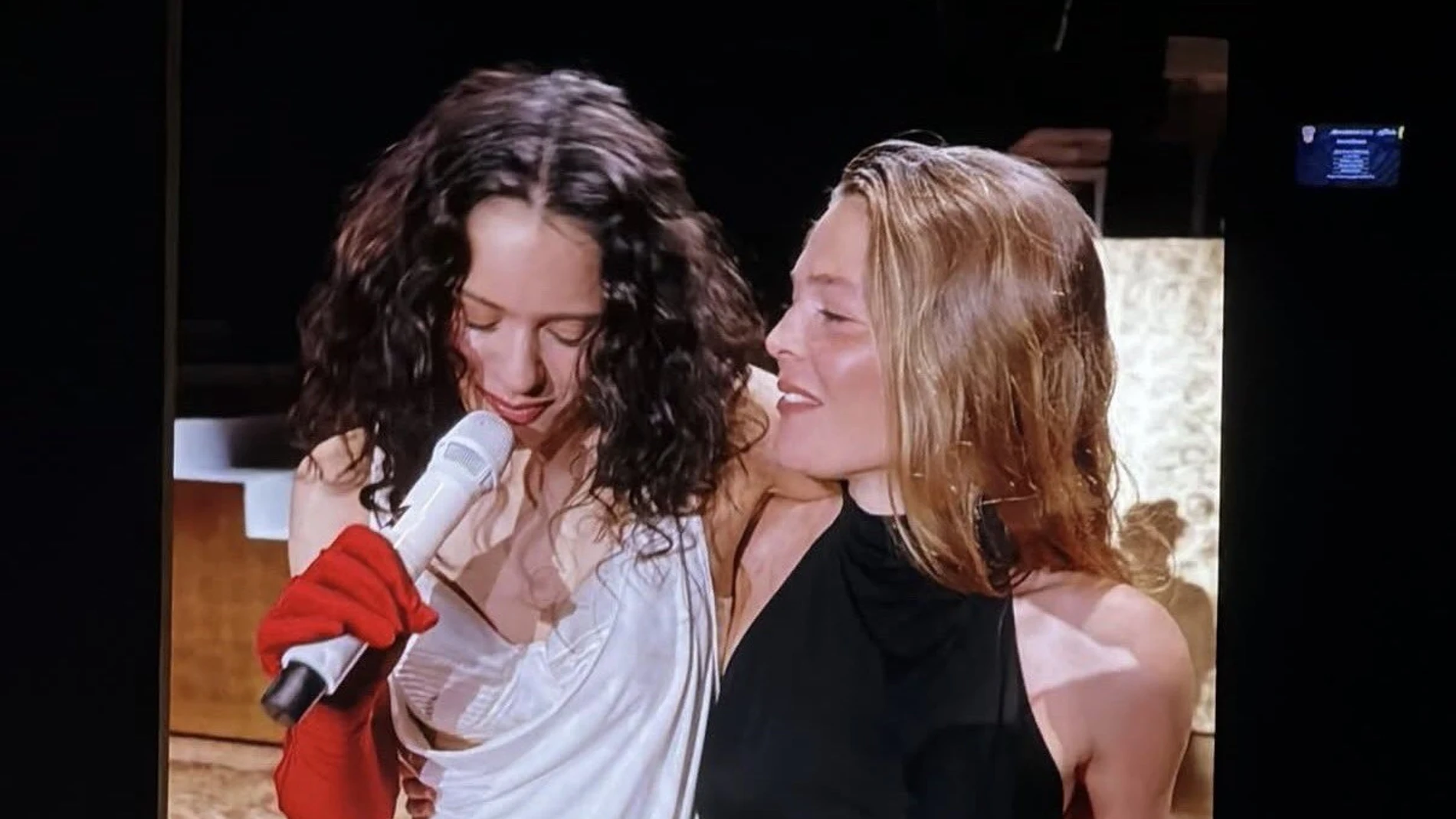 Rosalía y Maggie Rogers en Nueva York Rosalía y Maggie Rogers en Nueva York
