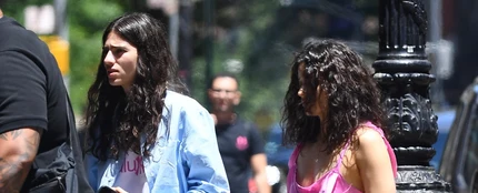 Loli Bahia y Rosalía en Nueva York Loli Bahia y Rosalía en Nueva York