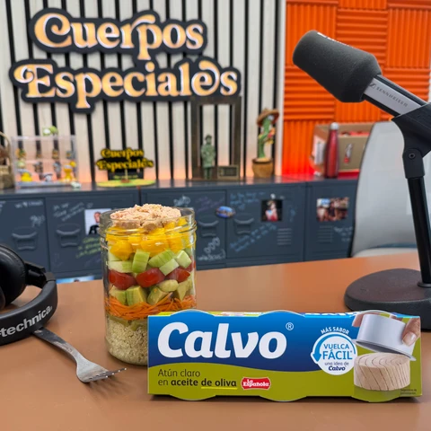 Ensalada de quinoa y atún claro Calvo en aceite de oliva Ensalada de quinoa y atún claro Calvo en aceite de oliva
