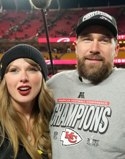 Taylor Swift y Travis Kelce, en enero de 2025.