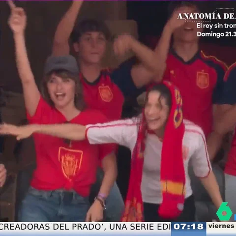 Rosalía, Penélope Cruz y Javier Bardem lo dan todo con la victoria de España contra Austria en el Mundial Rosalía, Penélope Cruz y Javier Bardem lo dan todo con la victoria de España contra Austria en el Mundial