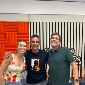 Alonso Caparrós enfrenta a Eva Soriano y Nacho García con 'Furor' en directo Alonso Caparrós enfrenta a Eva Soriano y Nacho García con 'Furor' en directo