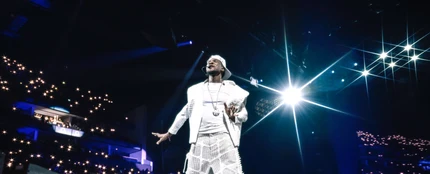 Usher en concierto Usher en concierto