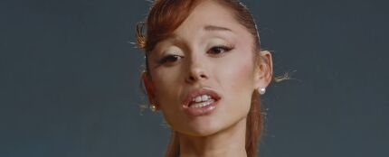 Ariana Grande en el videoclip de 'petal' Ariana Grande en el videoclip de 'petal'