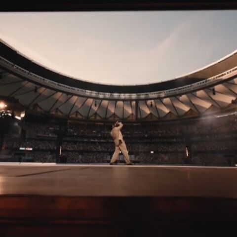 Bad Bunny, en el vídeo previo a los conciertos 'Cerramos en casa'