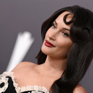 Kacey Musgraves se hace viral por cantar sobre dos bolas de discoteca Kacey Musgraves se hace viral por cantar sobre dos bolas de discoteca