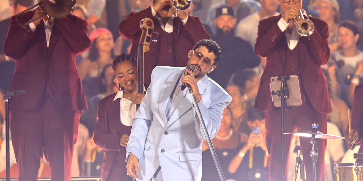 Bad Bunny, el segundo concierto 'Cerramos en casa' del final de DeB&Iacute; TiRAR M&aacute;S FOToS World Tour