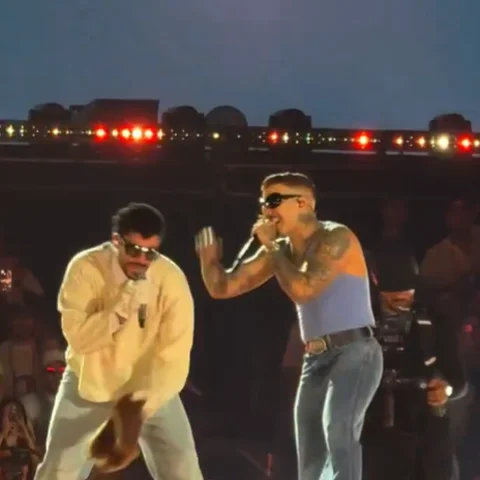 Bad Bunny y Rauw Alejandro, en el segundo y último concierto de Bad Bunny en PR. Bad Bunny y Rauw Alejandro, en el segundo y último concierto de Bad Bunny en PR.