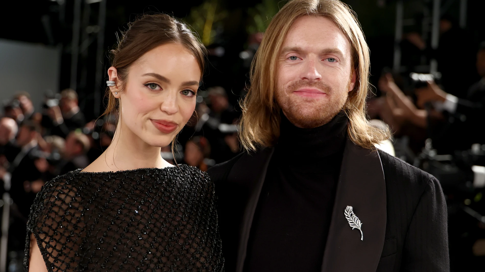 Finneas y Claudia Sulewski, en la fiesta Vanity Fair de los Premios Oscar 2026 Finneas y Claudia Sulewski, en la fiesta Vanity Fair de los Premios Oscar 2026