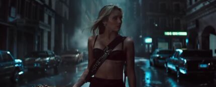 Miley Cyrus en el teaser del single 'Bass Persuades'