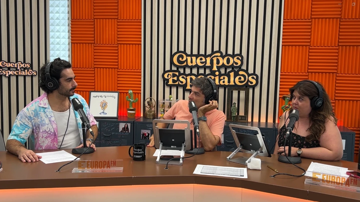 Juan Sanguino, Nacho García y Lalachus en 'Cuerpos especiales' Juan Sanguino, Nacho García y Lalachus en 'Cuerpos especiales'