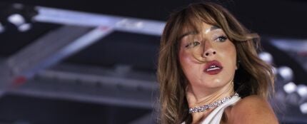 Lola &Iacute;ndigo en Alcal&aacute; de Henares con el &uacute;ltimo concierto de 'Romance de 1 Noche de Verano'