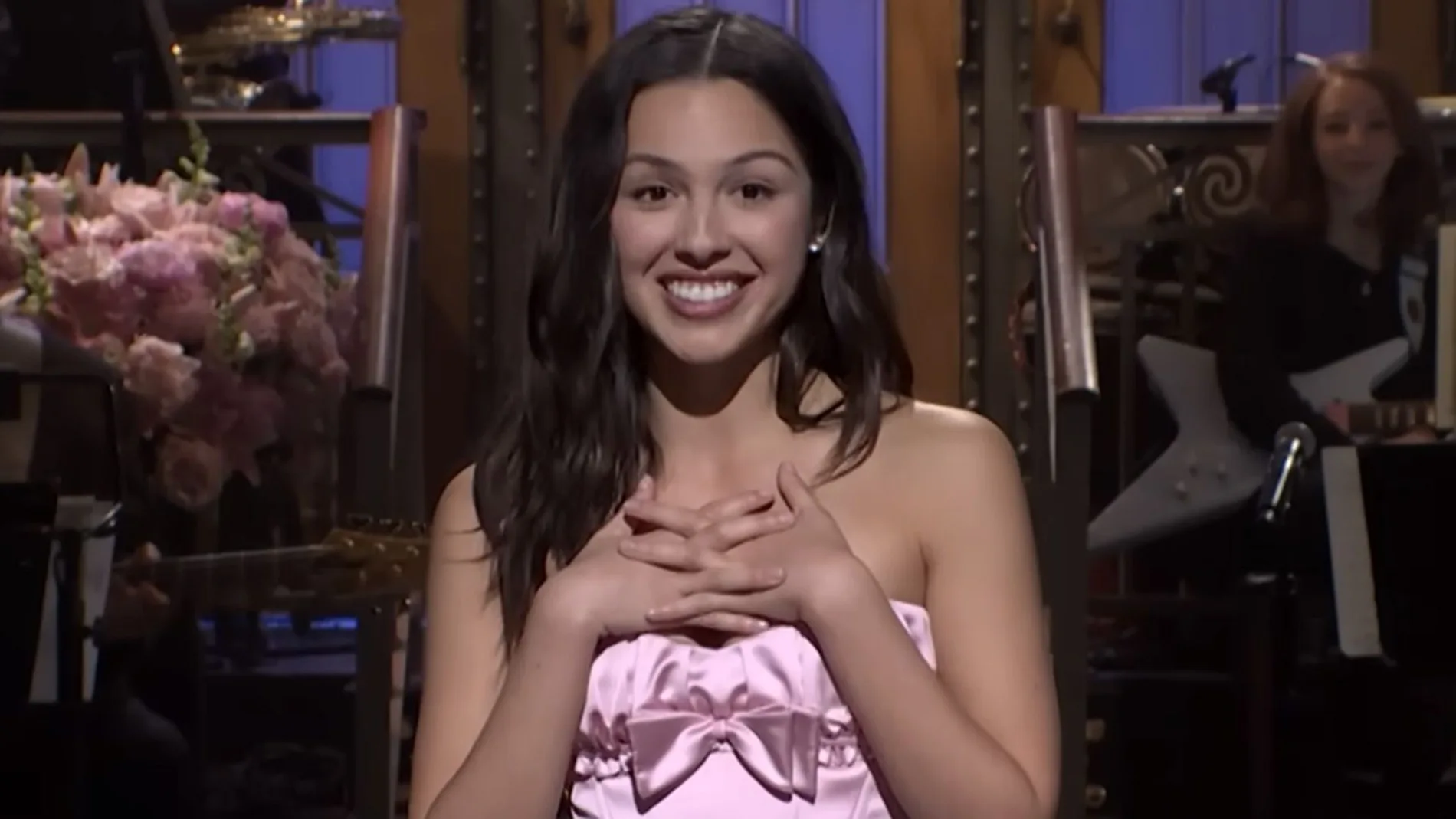 Olivia Rodrigo, en el monólogo del Saturday Night Live. Olivia Rodrigo, en el monólogo del Saturday Night Live.