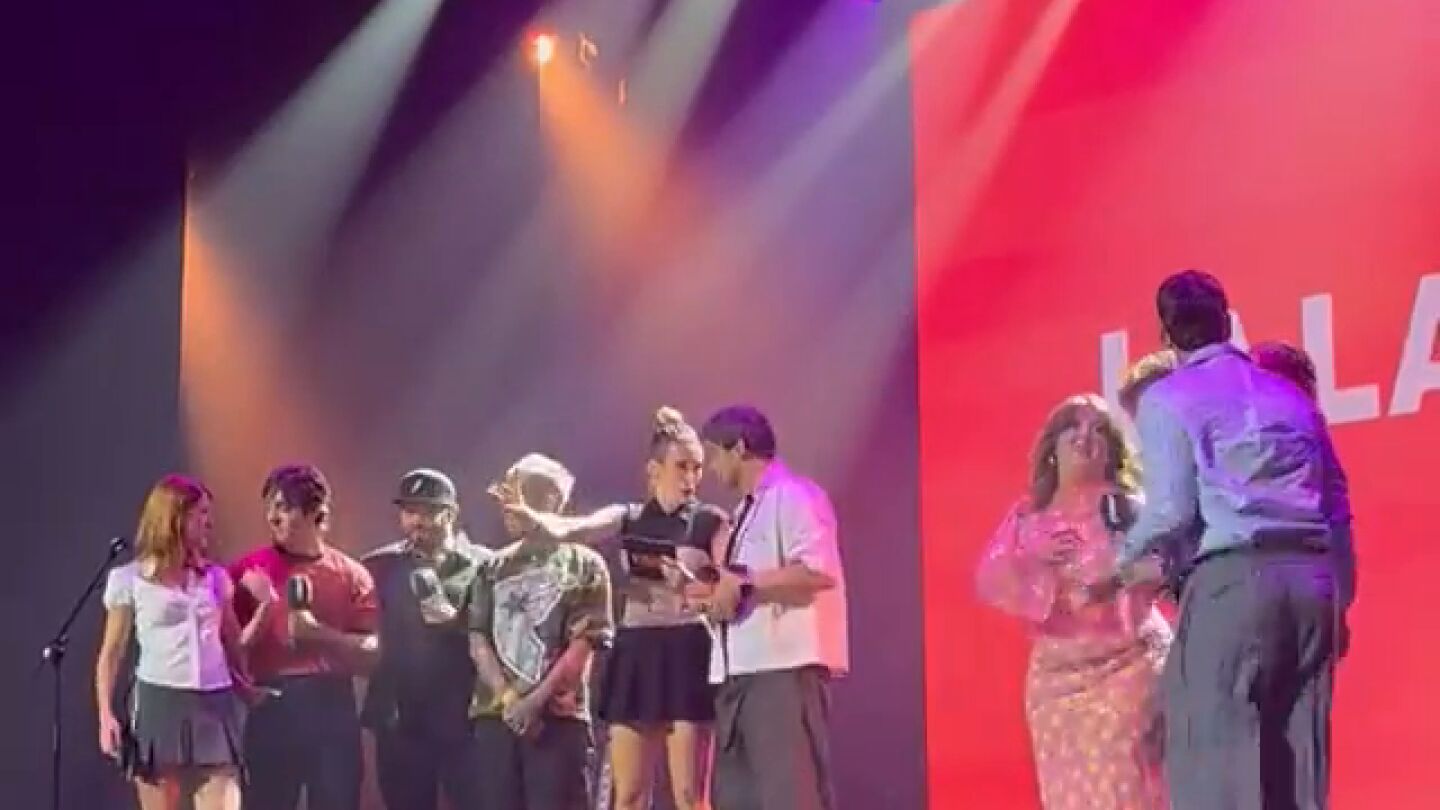 Los 'lala' (La La Love You y Lalachus) se han enfrentado a canciones de 1996