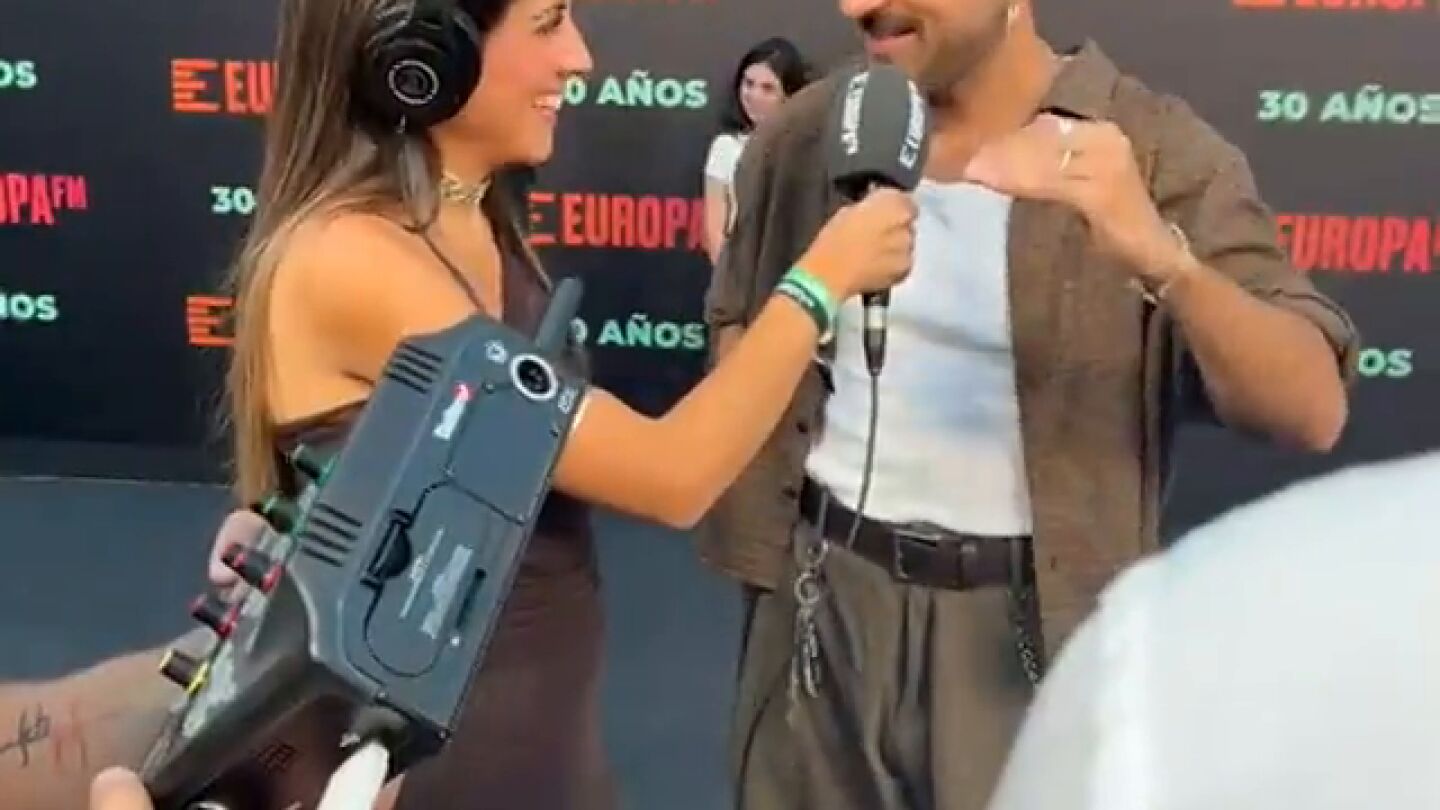 Nil Moliner con Marta Nogales en la Fiesta 30 Años Europa FM