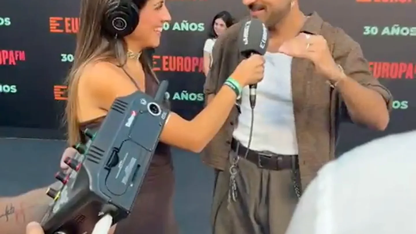 Nil Moliner con Marta Nogales en la Fiesta 30 Años Europa FM Nil Moliner con Marta Nogales en la Fiesta 30 Años Europa FM