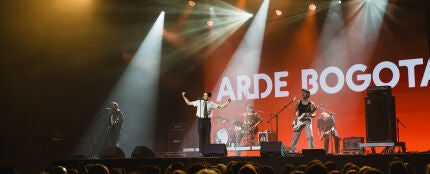 Arde Bogot&aacute; tambi&eacute;n cant&oacute; tambi&eacute;n 'Bigger Splash'.
