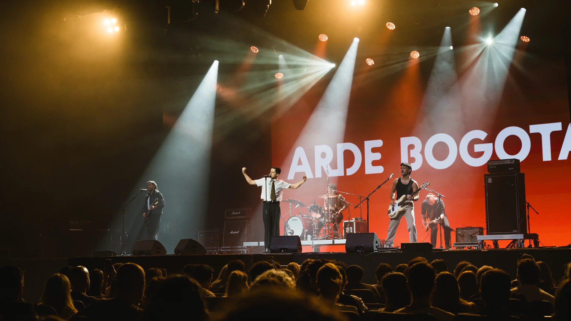 Arde Bogotá también cantó también 'Bigger Splash'. Arde Bogotá también cantó también 'Bigger Splash'.