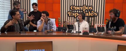 Arde Bogot&aacute;: "Nos pusimos a hacer canciones y quedaron tristes y profundas, tambi&eacute;n es parte del asunto... No puede ser todo festivo"