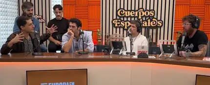 Arde Bogotá: "Nos pusimos a hacer canciones y quedaron tristes y profundas, también es parte del asunto... No puede ser todo festivo" Arde Bogotá: "Nos pusimos a hacer canciones y quedaron tristes y profundas, también es parte del asunto... No puede ser todo festivo"
