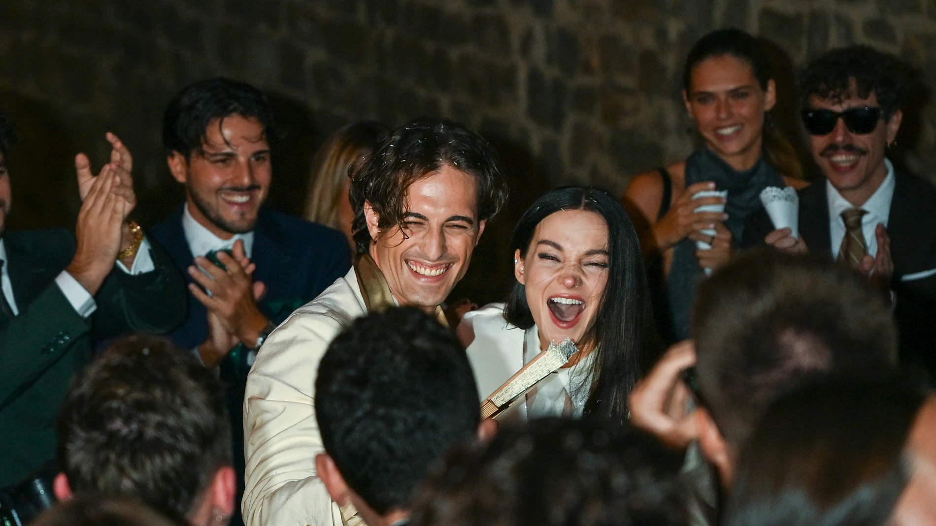 Damiano David y Dove Cameron en su boda Damiano David y Dove Cameron en su boda