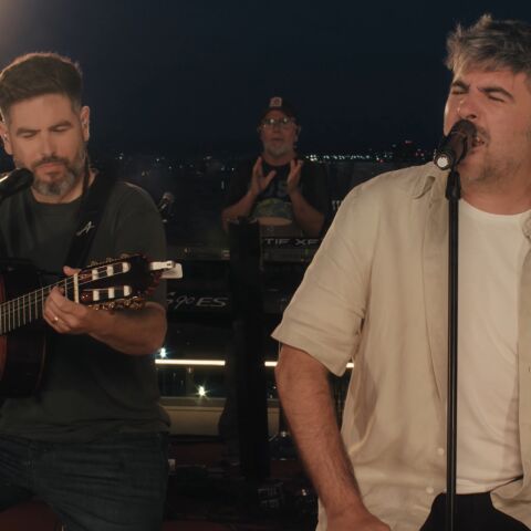 Estopa en el vídeo de 'Bicho raro'