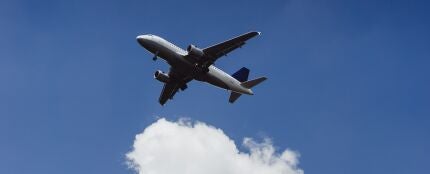 Avi&oacute;n