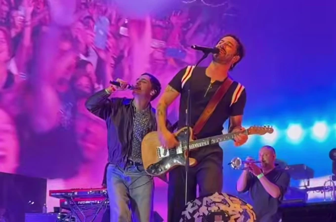 Viva Suecia y Arde Bogotá cantan 'El bien' en Murcia Viva Suecia y Arde Bogotá cantan 'El bien' en Murcia