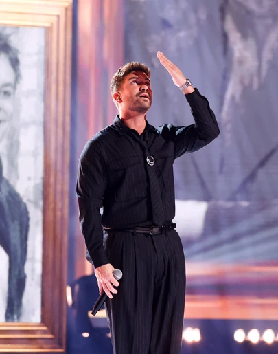 Pablo Alborán canta 'Ya lo sé que tú te vas' como homenaje a Juan Gabriel en los Premios Billboard de la Música Latina 2026 Pablo Alborán canta 'Ya lo sé que tú te vas' como homenaje a Juan Gabriel en los Premios Billboard de la Música Latina 2026