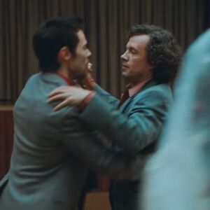 Las teorías sobre el baile de Harry Styles en el videoclip de 'Coming Up Roses' Las teorías sobre el baile de Harry Styles en el videoclip de 'Coming Up Roses'