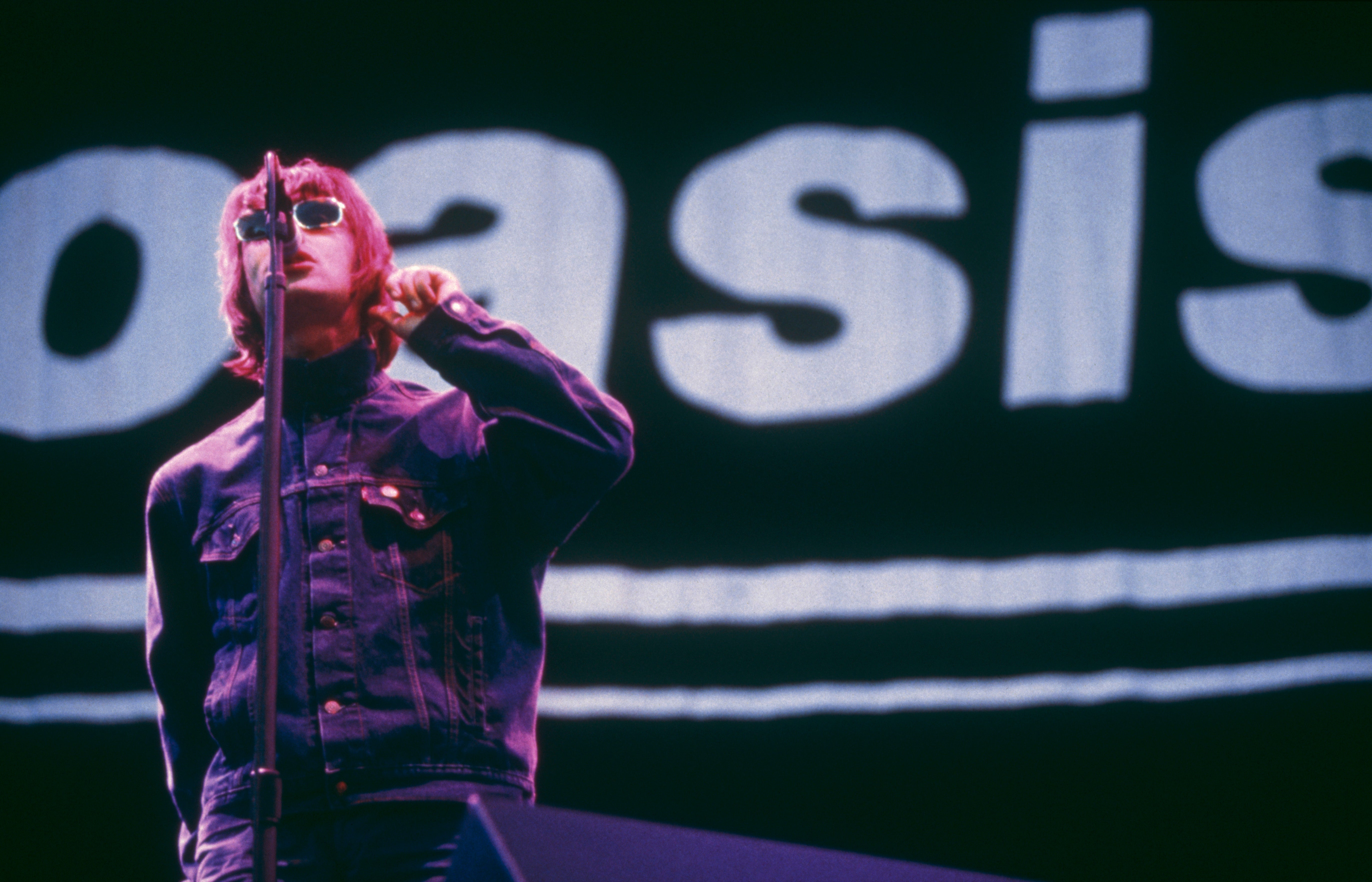 Oasis en 1996