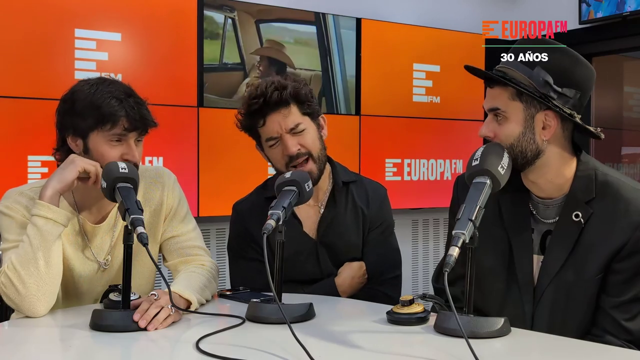 Ocho canciones de 1996 y solo pueden elegir tres: el top 3 de Siloé, Dani Fernández y Nena Daconte